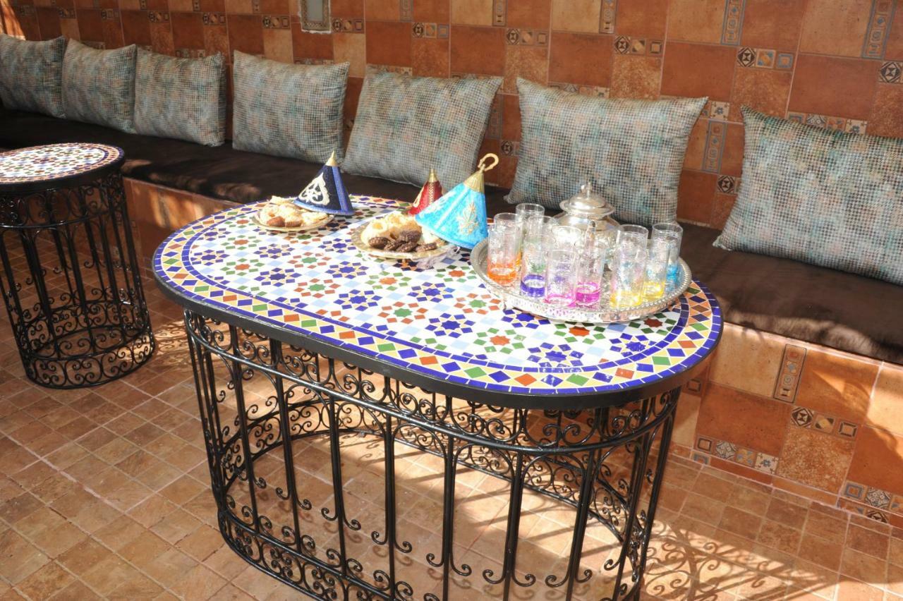 Riad Najiba Рабат Экстерьер фото